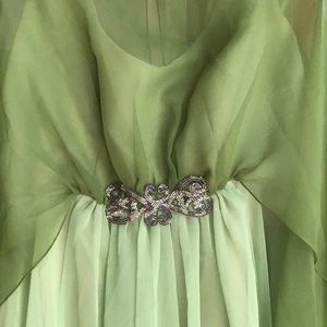 Vintage 1970s Green Gown size 8ish